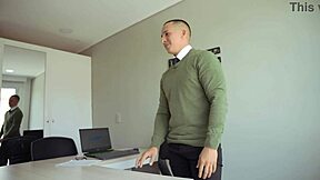 I Seduce My Boss To Get A New Job By Giving Him A Great Fuck In The Office