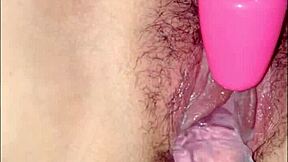 Pinay student uses dildo in dorm