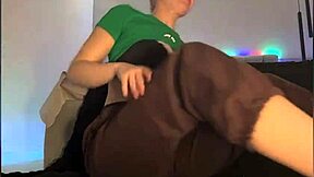 teen's closeup masturbation leads to orgasm