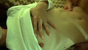 这个继妹被大鸡巴粗暴后入？