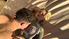 Beautiful tattooed girl lends me her ass for first anal