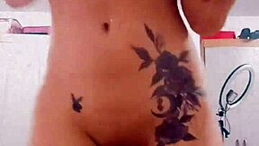 hot teen 18+ dances and masturbates outdoors 😏