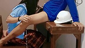 Does this Pinay teen seduce rough construction boy?