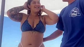 quase transamos na praia lotada with exhibitionists crossdressing flashing big cock