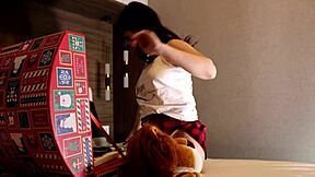 Stunning brunette babe enjoys mutual masturbation with hard cock for Christmas cumshot present