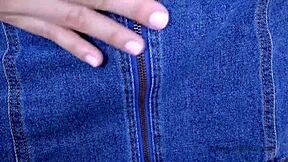 可爱棕发妹18+试镜粗暴POV操后吞精