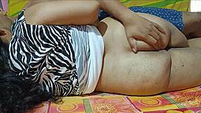 hey indian desi girl priya, why fuck your boyfriend on homemade video?