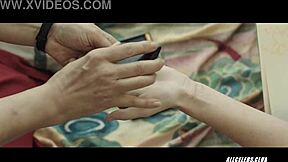 Juana Acosta 和 Ingrid García Jonsson 在《Acantilado》2016