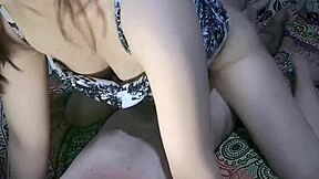 TikTok女孩肿胀阴道快速传教士位后被内射