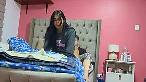 los padres de mi novia nos dejaron solos en casa y nos divertimos