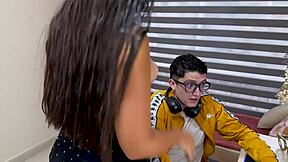 I fuck my nerdy stepson while my husband is at the office just dont cum inside pipe daniela andrea.