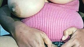 Indian girl shows juicy hairy pussy big boobs in close-up
