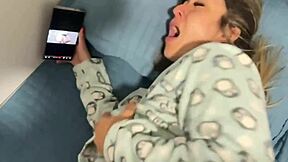 enteada seduz padrasto com big tits blowjob and interracial riding fuck. brazilian curvy housewife gets monster cock orgasm in homemade closeup.