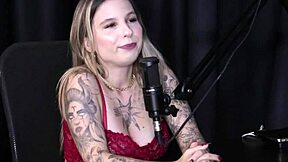 Achou Louco Mulheres Submeterem Outras Mulhres a Certas Coisas e Comentou Sobre as Censuras Nas Redes Sociais