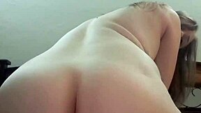 Latina Anal Le Gusta Jugar Con Su Consolador Tentaculo De Pulpo - XXX 18 En Español