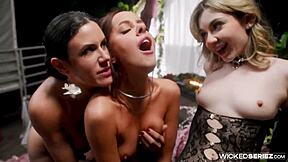 Vanna Bardot in the 66th day scene 4 with kissing and scissoring