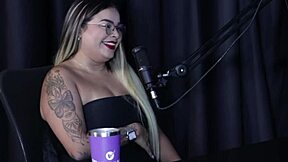 Suellen Barrar和Tifany Rocha大屁股拉丁霸交群P第4部