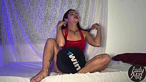 Hey, my boyfriend's roommate went hard without protection and I came all over his big cock 😈🍆