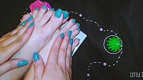 Intense foot massage leads to explosive orgasm in homemade fetish play