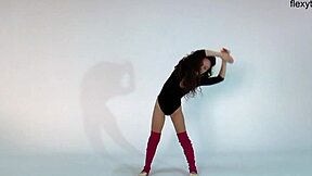 Anna Ocean Hot Gymnast Brunette With Small 18+ Tits!