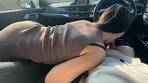 So this student babe went on her first date and ended up giving a blowjob right in the car outdoors.