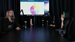 Safada G�tica Demonstrates Boquete and Gets Tits Sucked