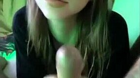 Girl sucks dick on snapchat