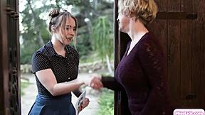 I'm seducing my blonde fan