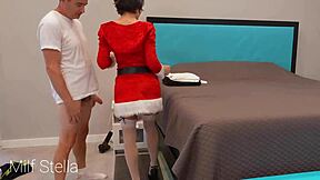 Mrs. Claus pays the sleigh repair with her tight ass in wild anal action 😏