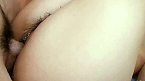 瘦小奶日本18+护士勾引丑老病人医院无码骑乘后入内射