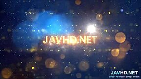 In this compilation, Japanese hot girls showcase their alluring short skirts in volume 21.