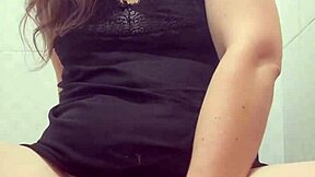 Can This Big Ass Solo Girl Ride a Huge Dildo in Her Wet Pussy Until Orgasm and Squirt in Bathroom