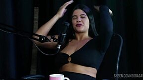 why watch compilados da val mineirinha no bora cast com bruna carlos on sheer red?