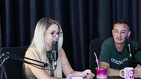 why watch compilados da val mineirinha no bora cast com bruna carlos on sheer red?