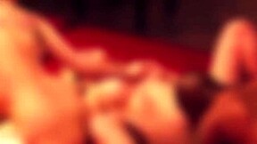 完美大奶18+秘书Skye Blue下班脱光光