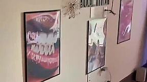 Hey, what's up with this petite 18+ bossbitch update on the move?