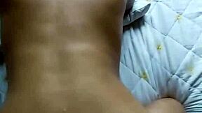 El amigo de mi esposo me trata como su puta y se siente bien rico con mi big ass latina body in homemade doggystyle 😈🍑