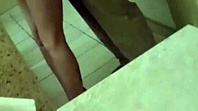 丰满拉丁妹户外群P大屌肛交潮吹