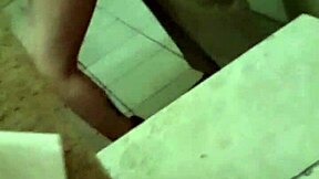 丰满拉丁妹户外群P大屌肛交潮吹