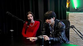 era um clt ferrado recebeu convite pra entrar no pornô a mãe deu um conselho transou com uma menina que gemia alto e quase foi preso - yastrixx watch on sheer red, casual chat about casting interview