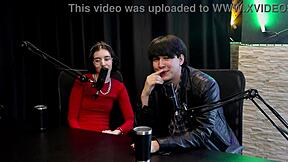 era um clt ferrado recebeu convite pra entrar no pornô a mãe deu um conselho transou com uma menina que gemia alto e quase foi preso - yastrixx watch on sheer red, casual chat about casting interview