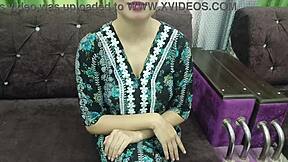 Stepsister tries cock for first time enjoying deepthroat and doggystyle sucking in indian scene