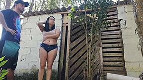 Brazilian housewife in jeans tempts the builder with her curvy ass for rough bareback sex and dirty talk outdoors.
