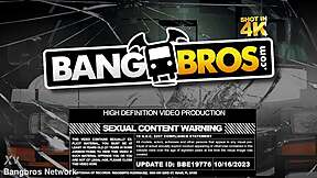 金发妹深喉内射千金骚货图