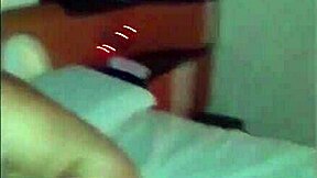 esposa sozinha no motel com dois colegas do corno - legendado