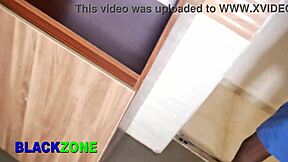 哎呀繼母廚房甜屄是我吃過最棒的寶貝