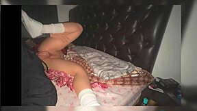 Latina penetrated sideways with big dick while wearing tennis shoes