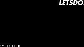 年轻18+辣妹Catherine Knight绑缚臣服大屌情人POV性交