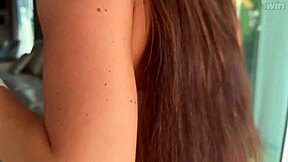 Girl Next Door With Huge Butt Gets Creampie Help