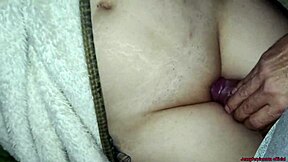 嘿处女继女紧逼穿睡短让我摸求巴西粗暴无套肛交